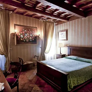 Castle Of Glamour Xvi Century Luxury Rome