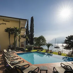 Aparthotel Sporting **